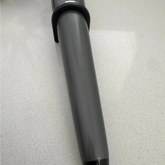 T3 Micro SinglePass Whirl Styling Wand 1.25" Curling Iron Model 73581 TESTED - Picture 2 of 3